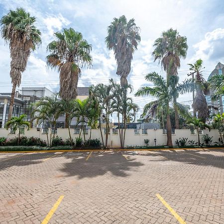 Roma Court Serviced Apartments Nairobi Extérieur photo