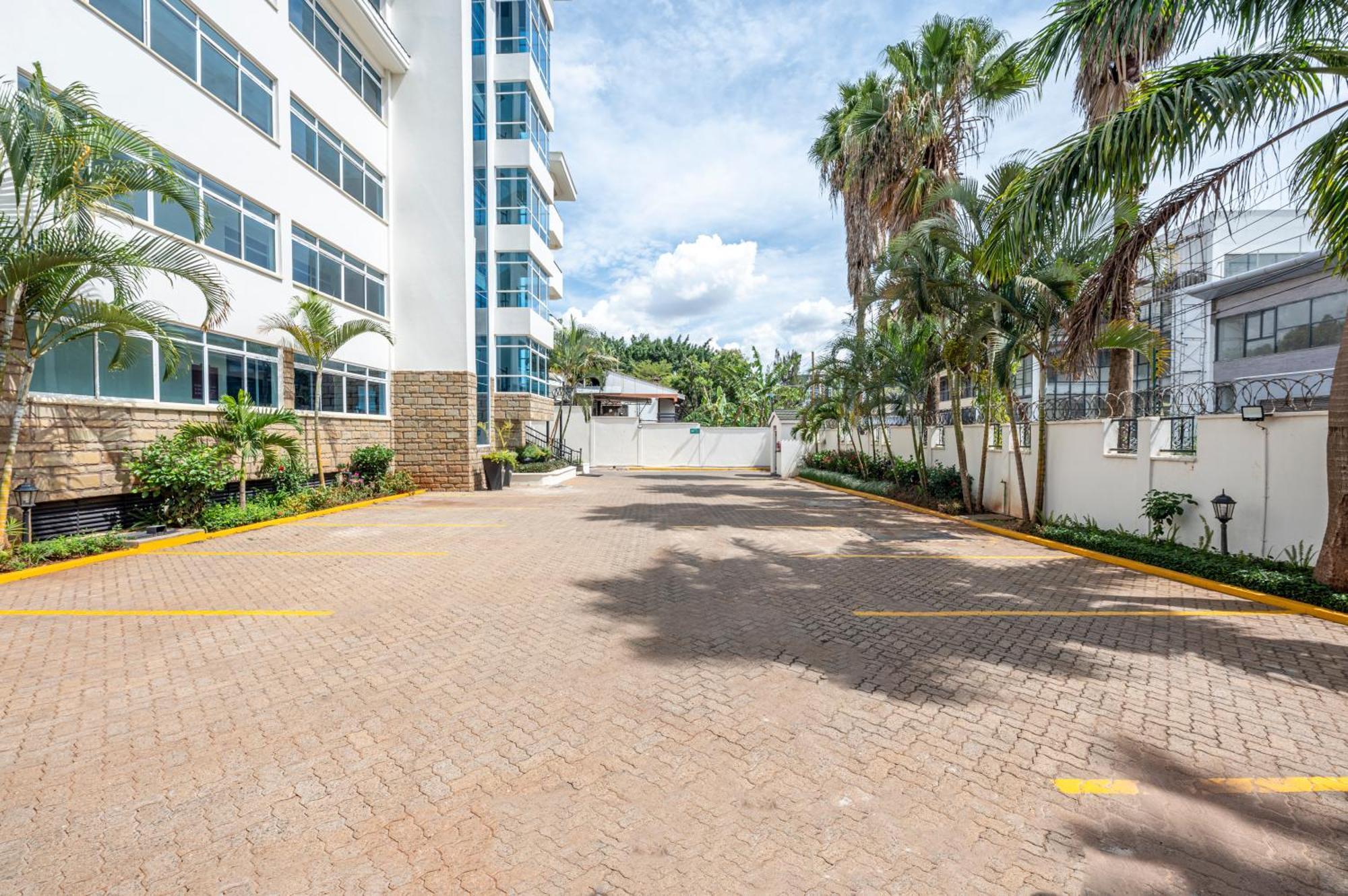 Roma Court Serviced Apartments Nairobi Extérieur photo