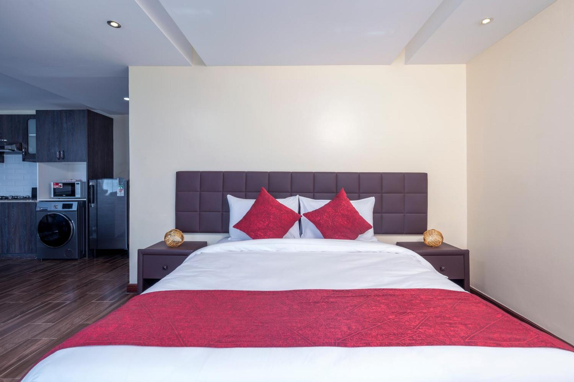 Roma Court Serviced Apartments Nairobi Extérieur photo