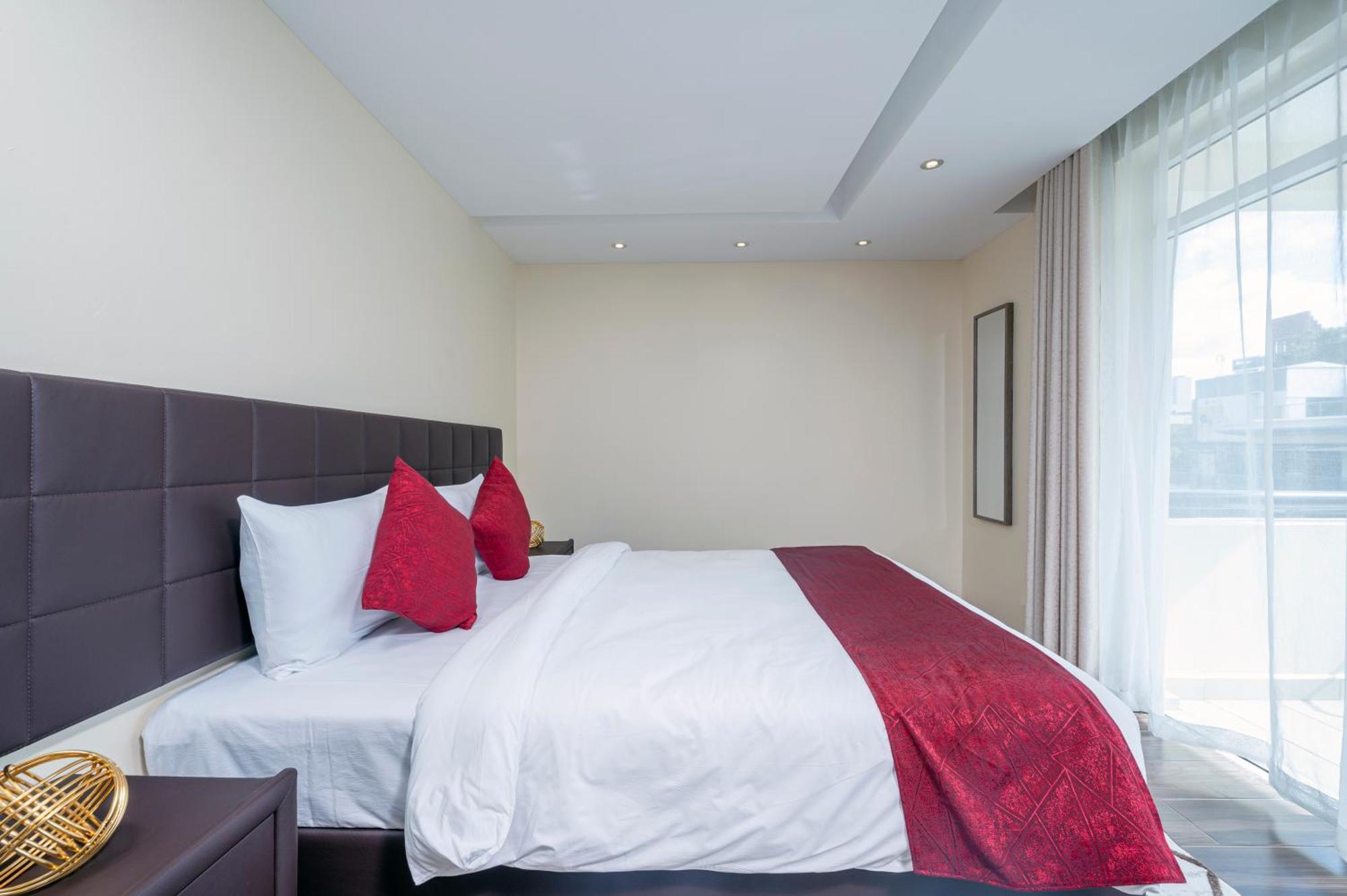 Roma Court Serviced Apartments Nairobi Extérieur photo