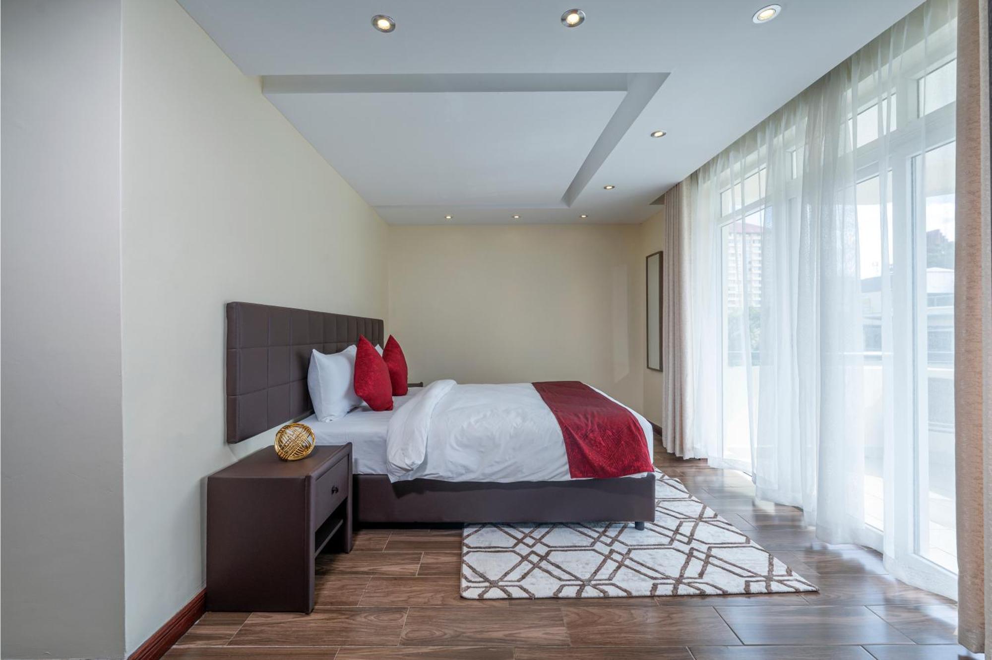 Roma Court Serviced Apartments Nairobi Extérieur photo