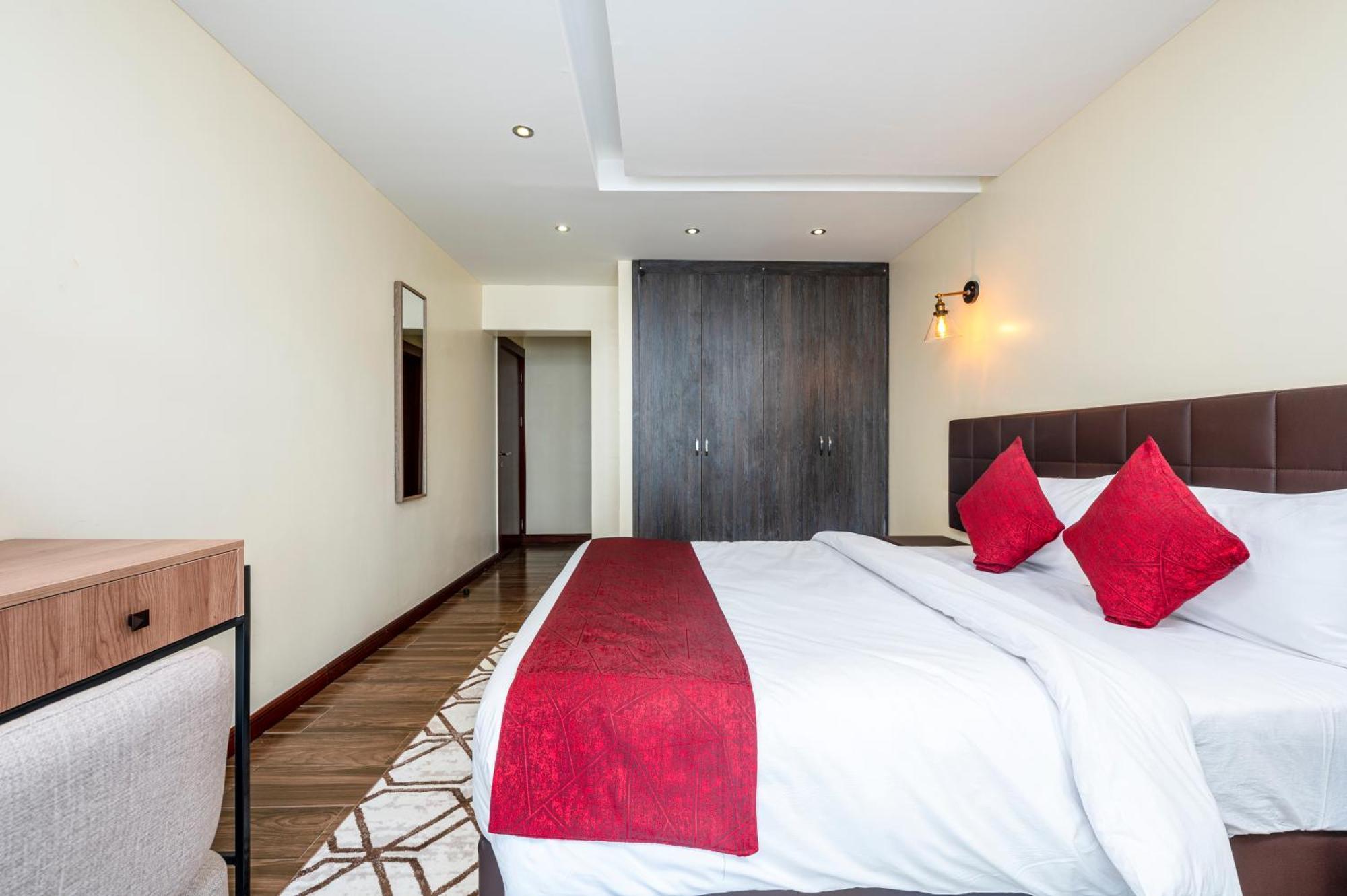 Roma Court Serviced Apartments Nairobi Extérieur photo