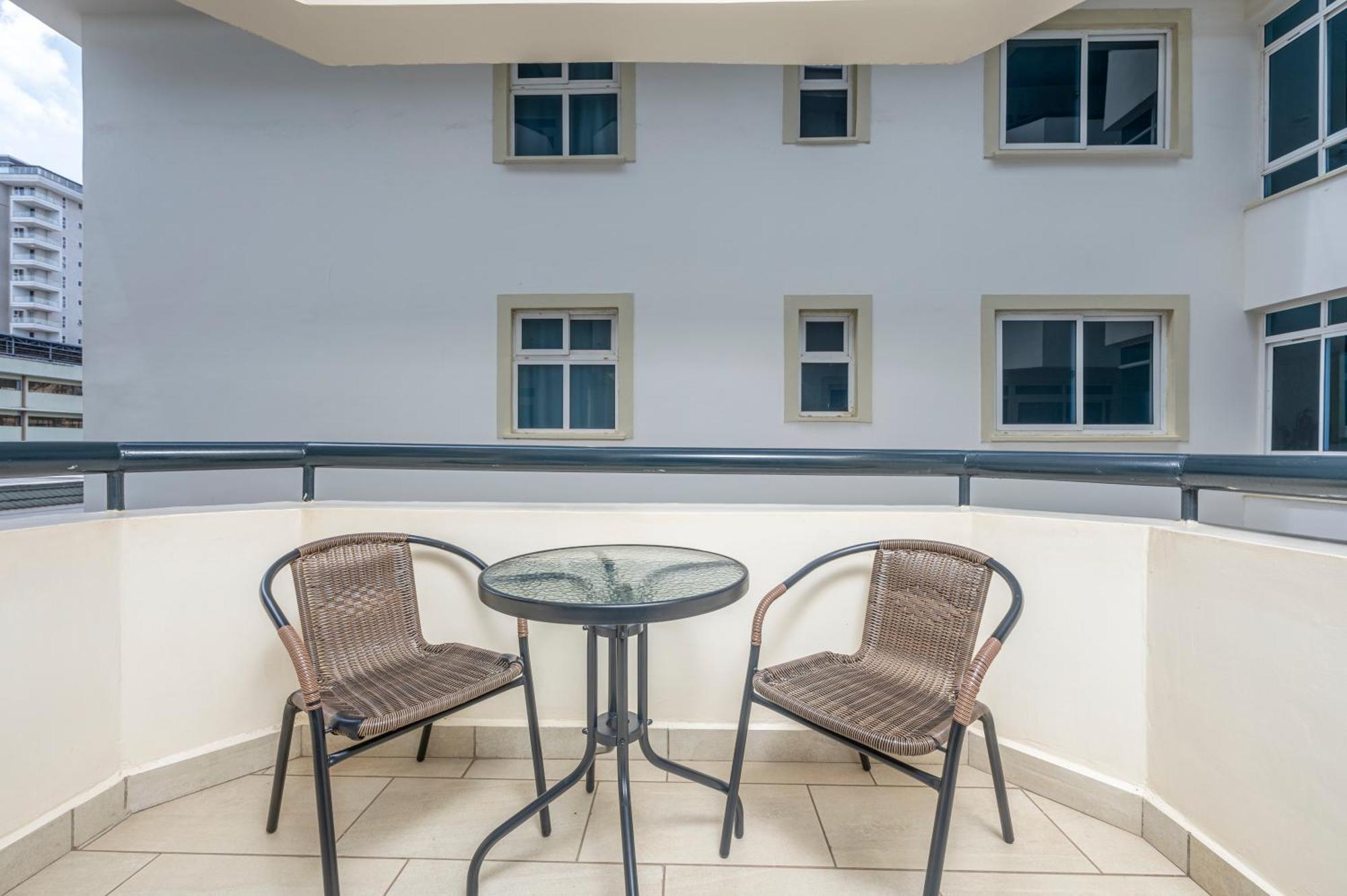 Roma Court Serviced Apartments Nairobi Extérieur photo